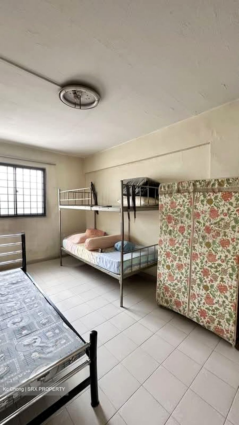 Blk 219 Jurong East Street 21 (Jurong East), HDB 4 Rooms #571207281